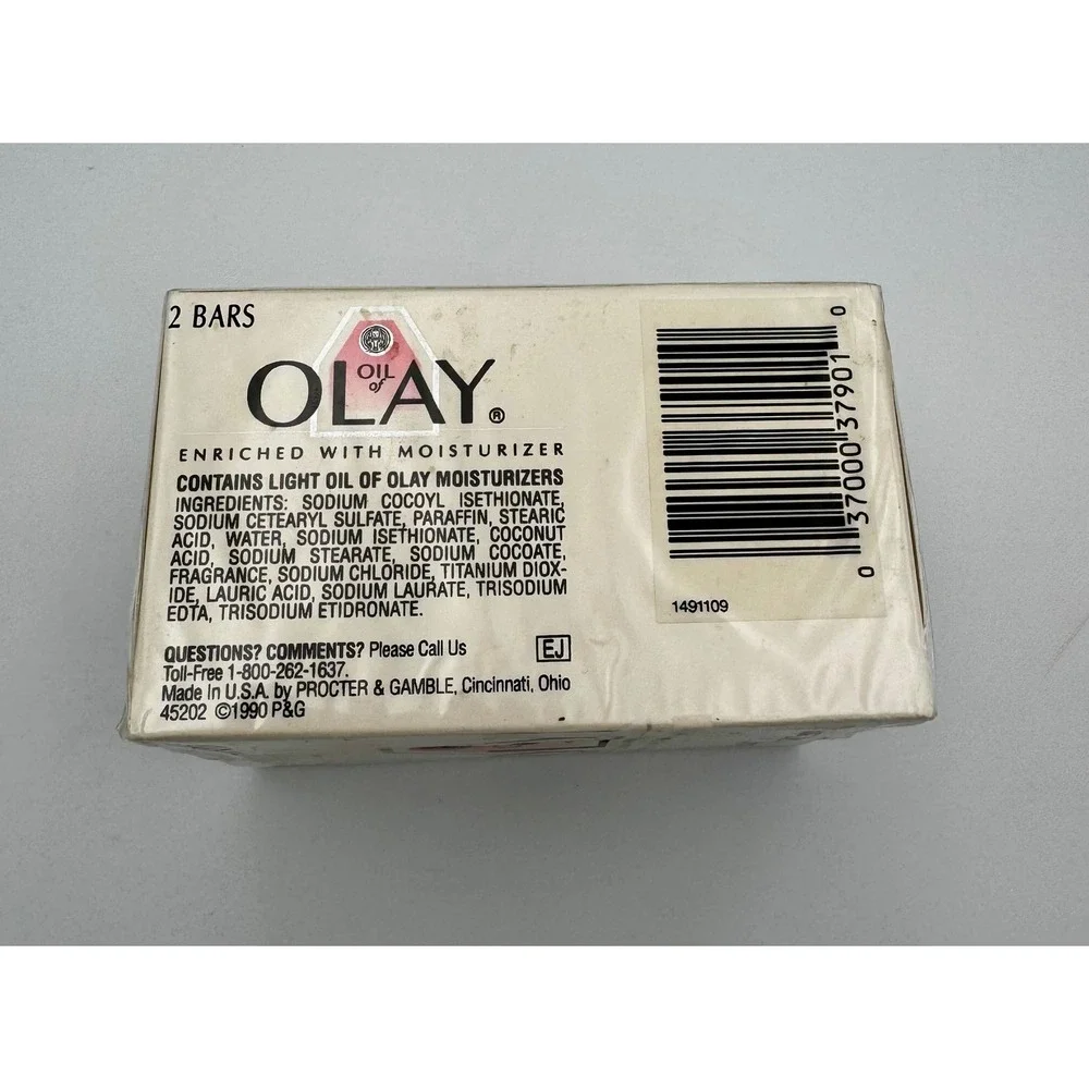 Vintage 1990 Oil of Olay White Bath Bars Sealed 2-Pack 4.75oz Prop Collector